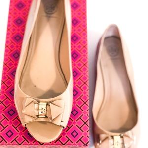 Tory Burch Bow Peep Toe Flats Size 10.5